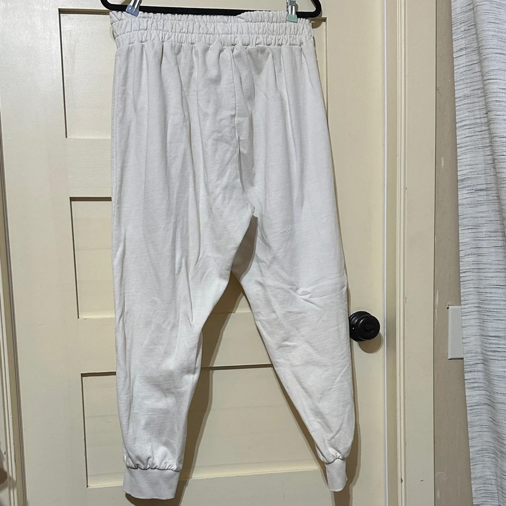 Urban Outfitters Cream Jogger Pants - Picture 3 of 5